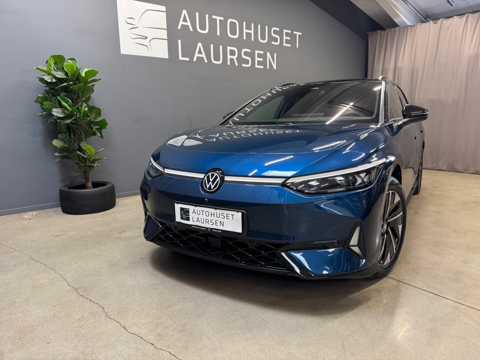 Blå VW ID.7 fra 2025
