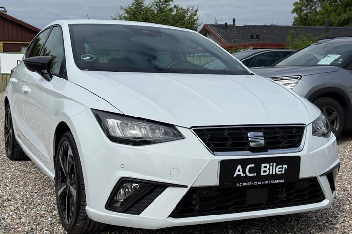 Hvid Seat Ibiza fra 2025