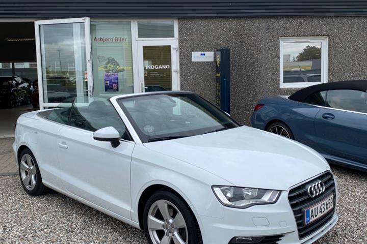 Hvid Audi A3 fra 2015