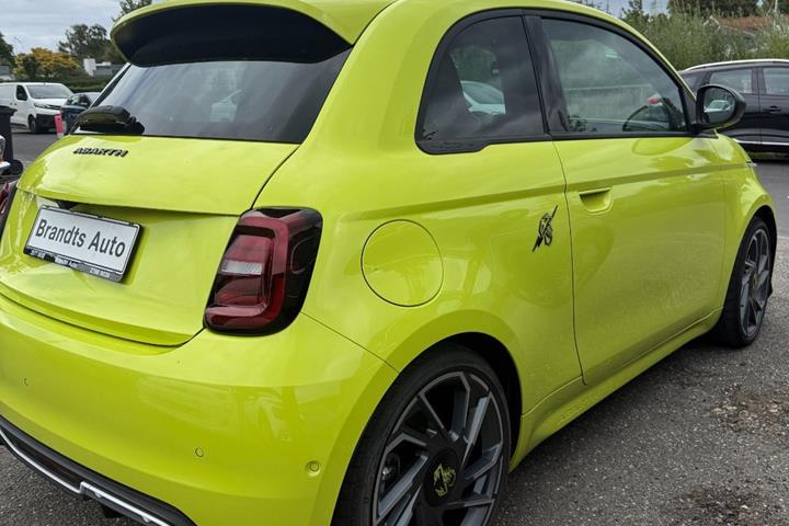 undefined Abarth 500e fra 2023