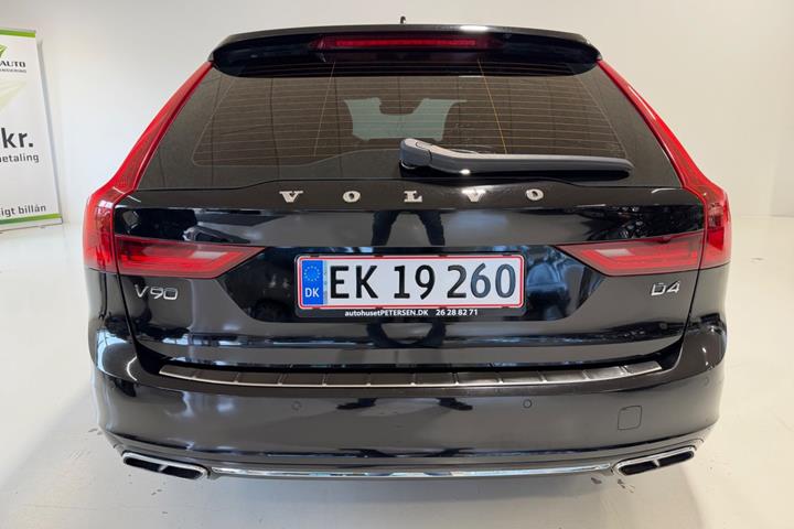Sort Volvo V90 fra 2020
