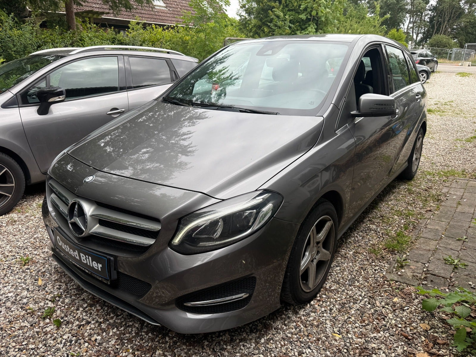 undefined Mercedes B200 fra 2015
