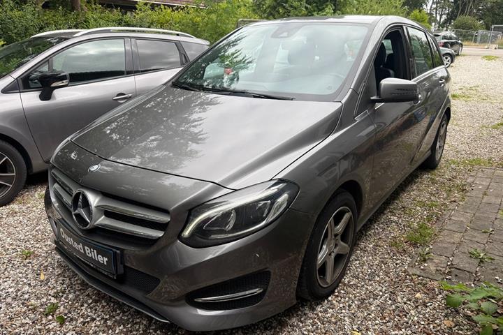 undefined Mercedes B200 fra 2015