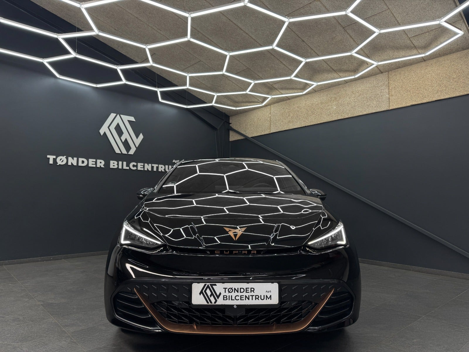 Sort Cupra Born fra 2026