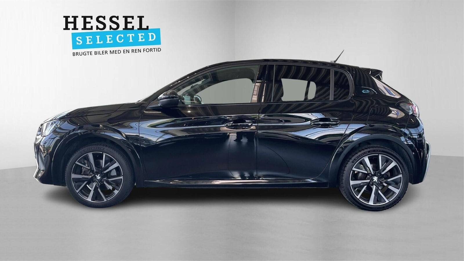 Sort Peugeot e-208 fra 2023