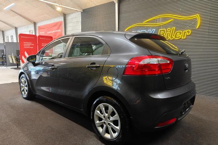 undefined Kia Rio fra 2013