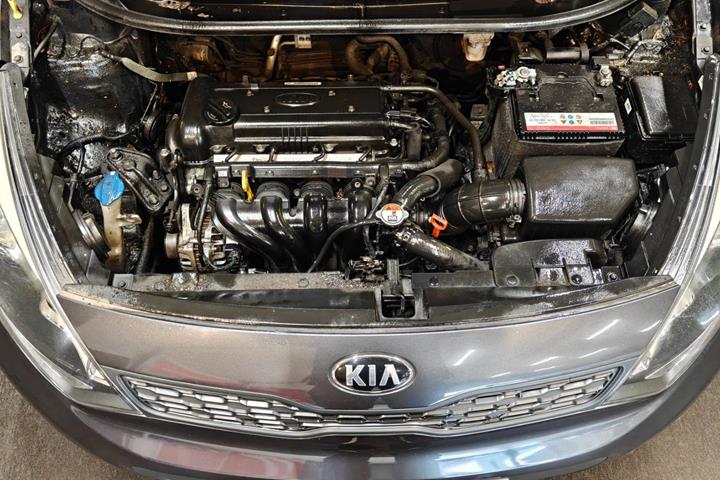 undefined Kia Rio fra 2013