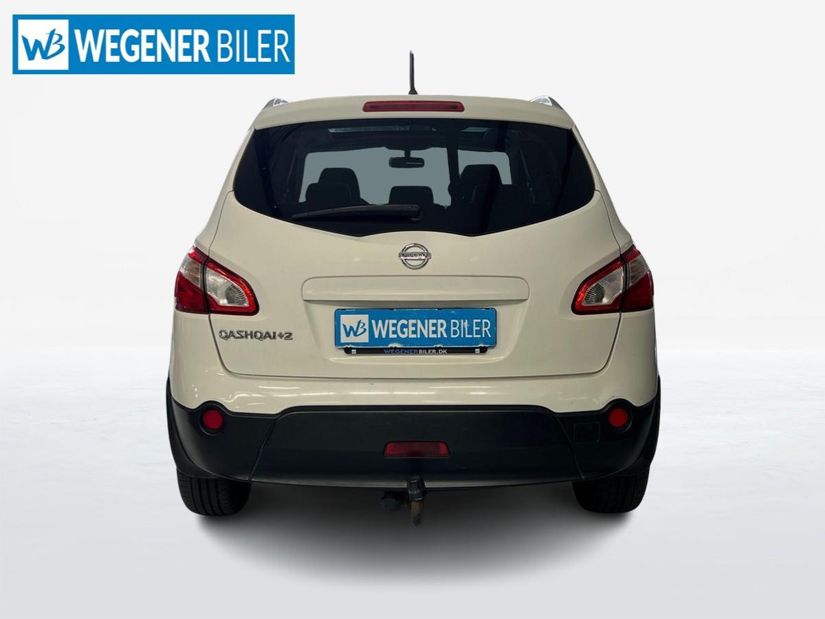 Hvid Nissan Qashqai+2 fra 2012
