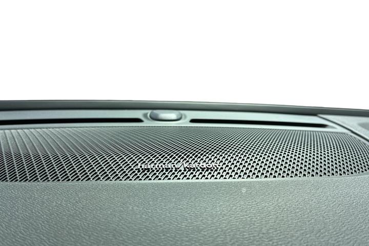 Sort Volvo XC40 fra 2023