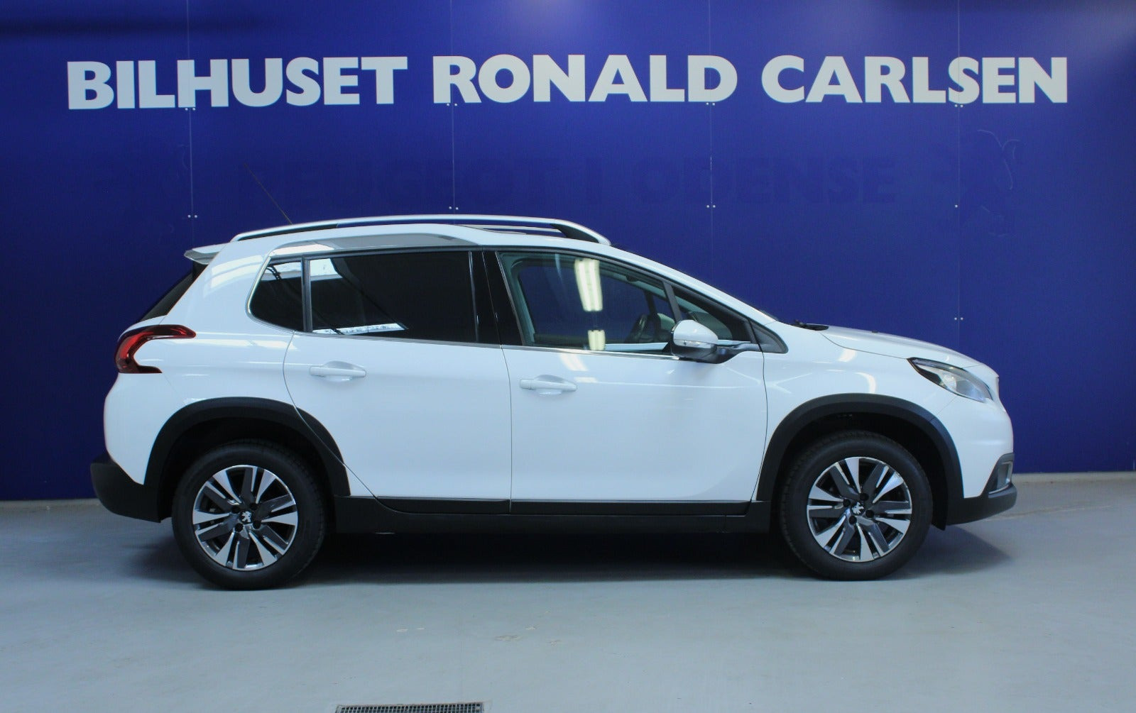 Hvid Peugeot 2008 fra 2018