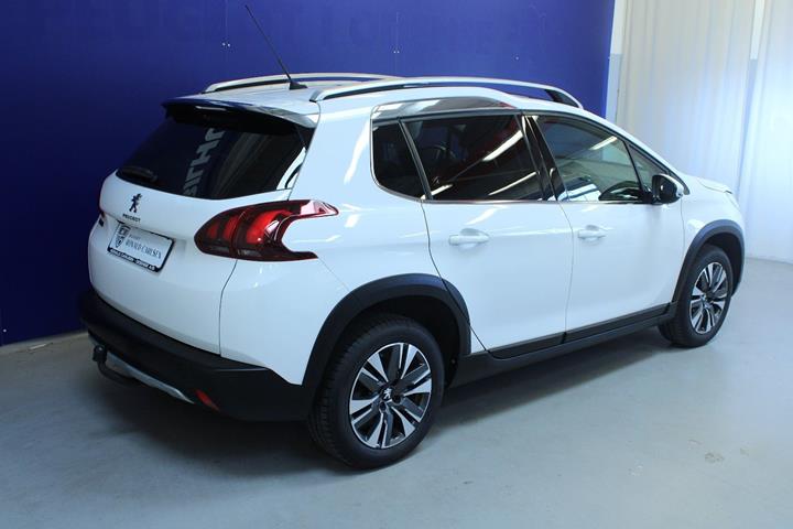 Hvid Peugeot 2008 fra 2018
