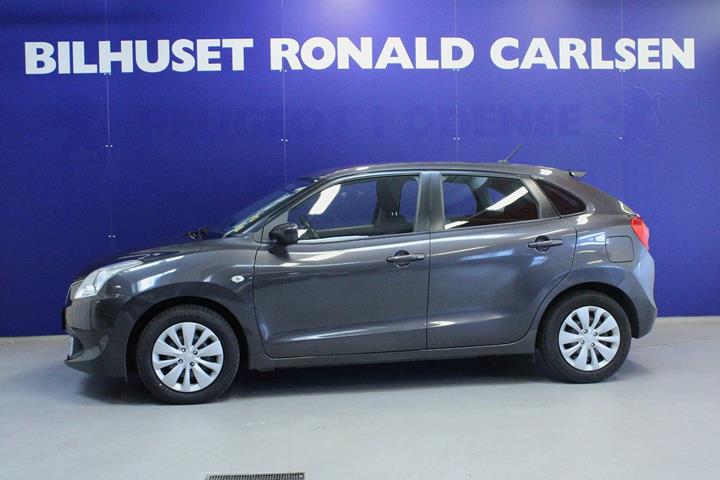 Grå Suzuki Baleno fra 2016