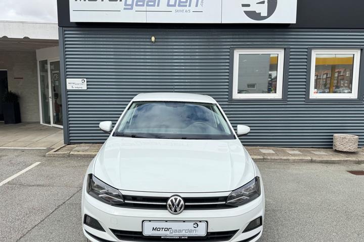 Hvid VW Polo fra 2020