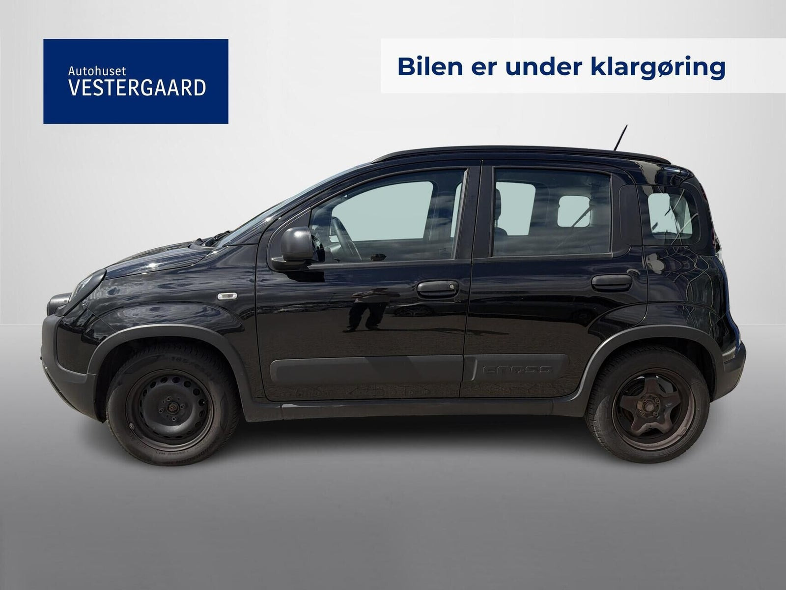 Sort Fiat Panda fra 2022