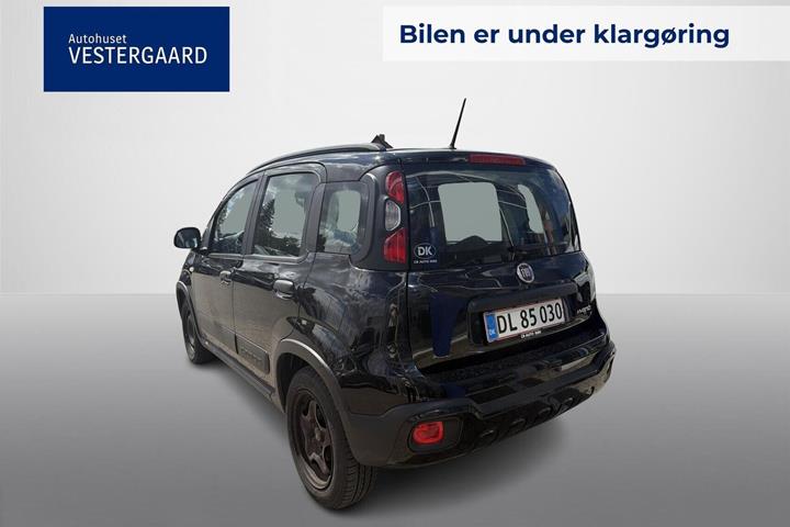 Sort Fiat Panda fra 2022