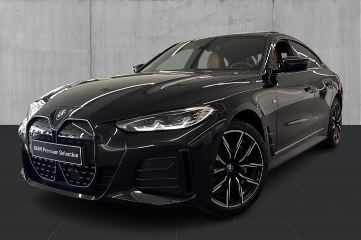 Sort BMW i4 fra 2023