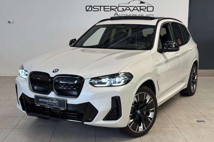 Hvid BMW iX3 fra 2024