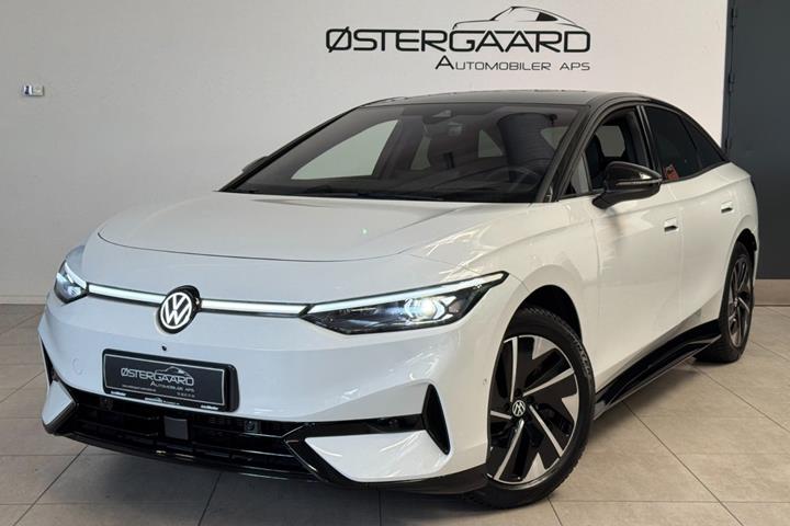 Hvid VW ID.7 fra 2025