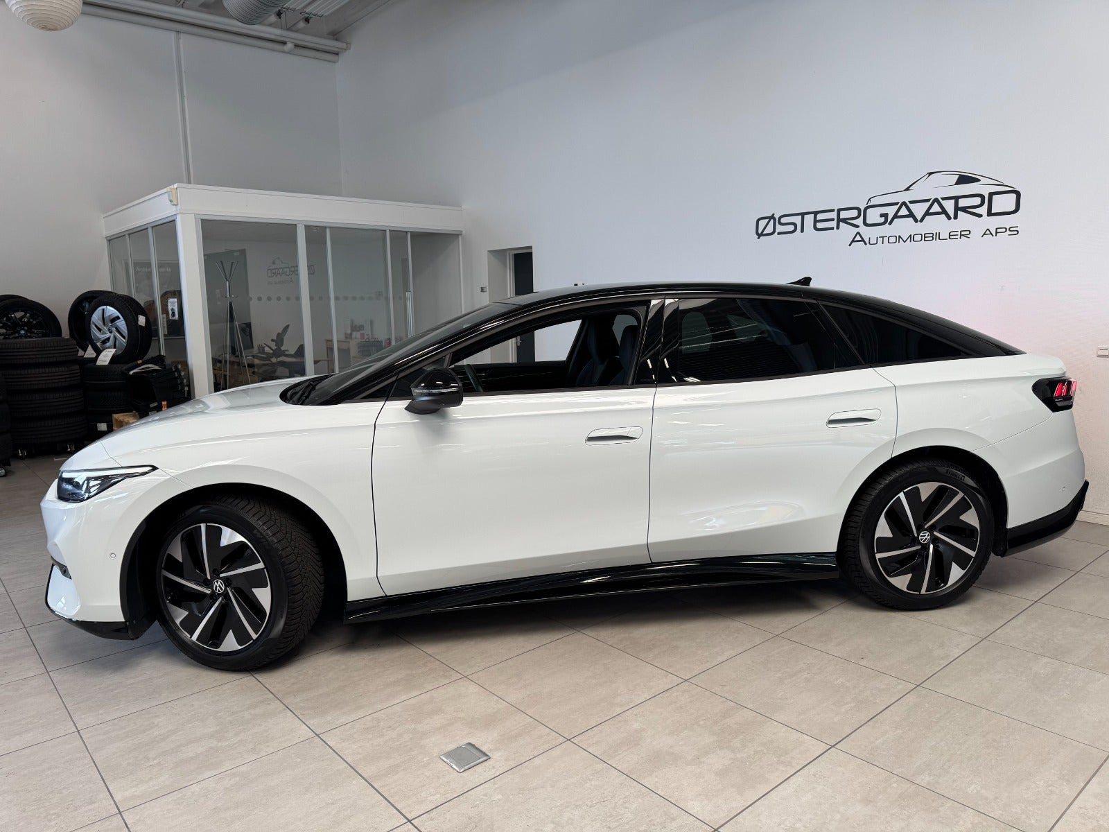Hvid VW ID.7 fra 2025