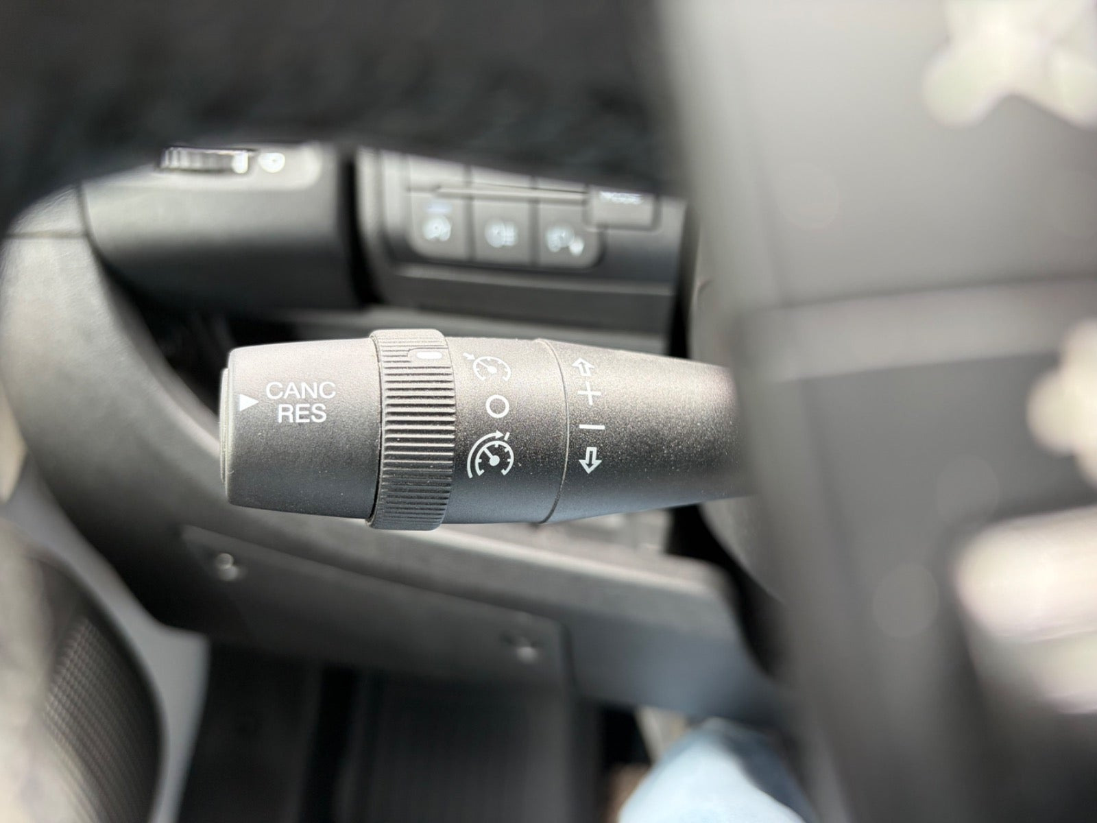 Hvid Peugeot Knaus fra 2021