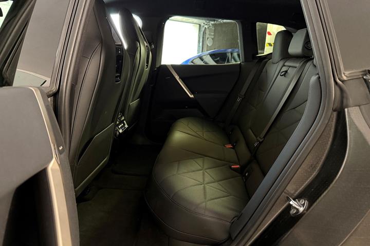 Sort BMW iX fra 2024