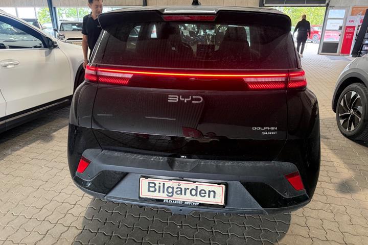 Sort BYD Dolphin Surf fra 2025