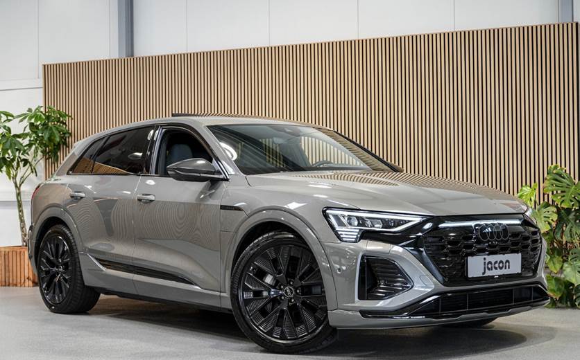 Audi Q8 e-tron 55 S-line quattro