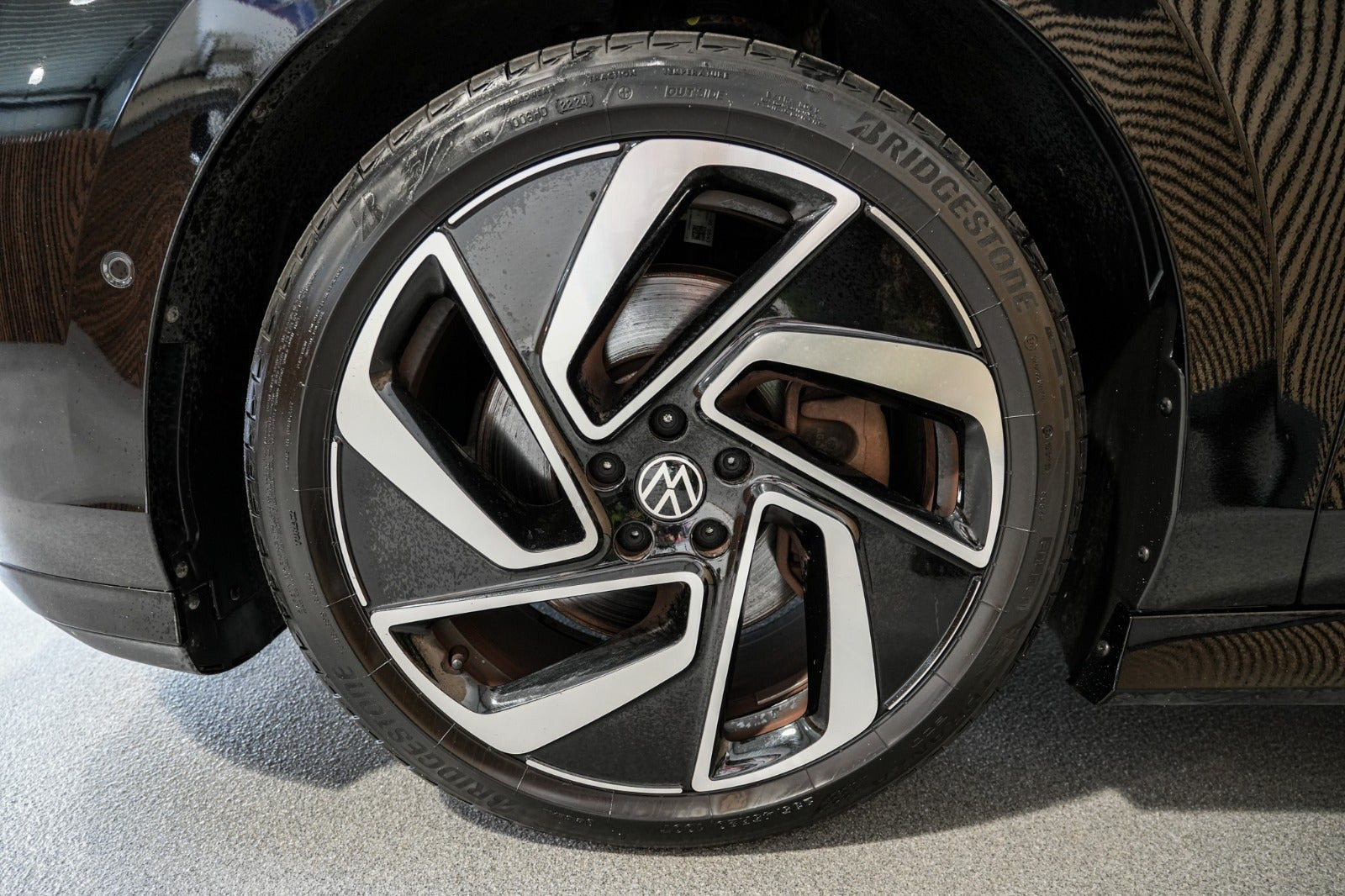 Sort VW ID.7 fra 2024