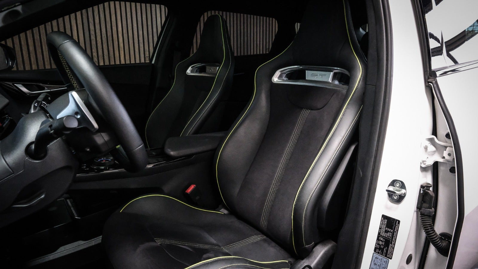 Hvid Kia EV6 fra 2024