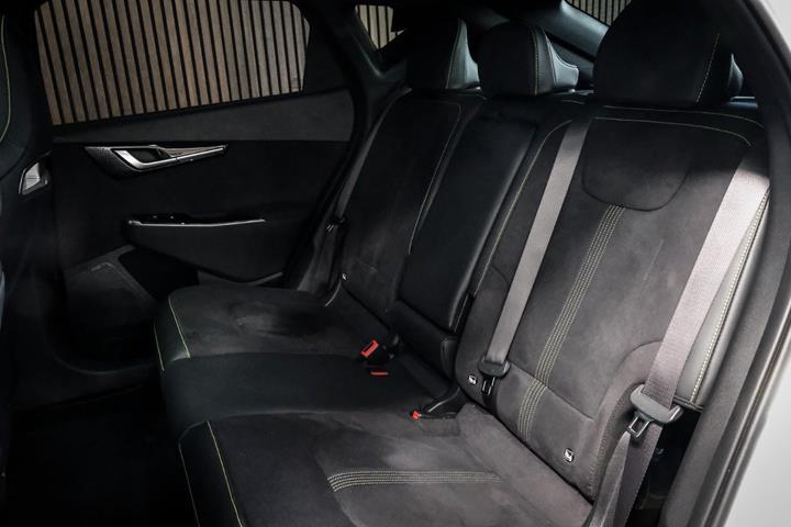 Hvid Kia EV6 fra 2024