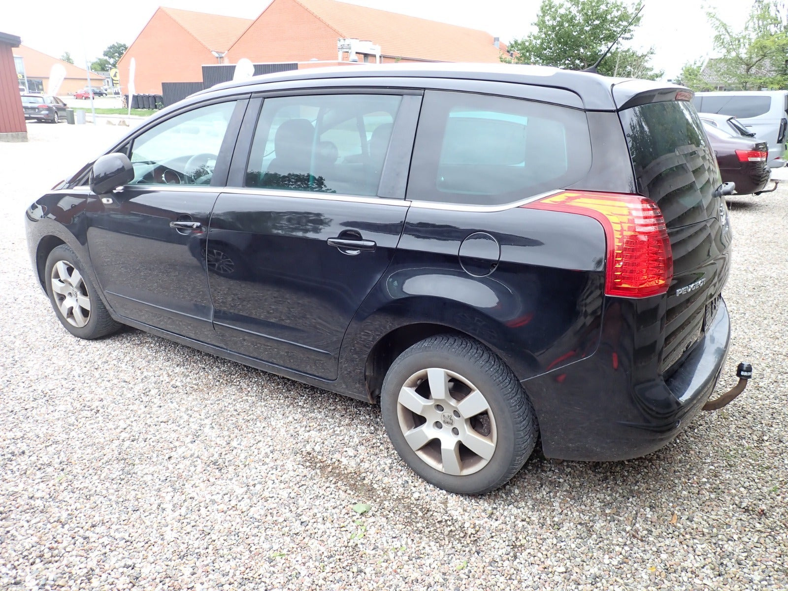 Sort Peugeot 5008 fra 2012