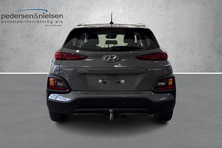Grå Hyundai Kona fra 2020