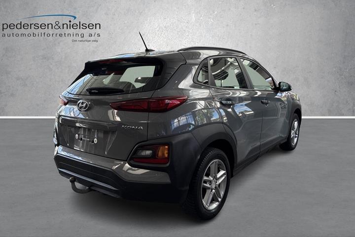 Grå Hyundai Kona fra 2020