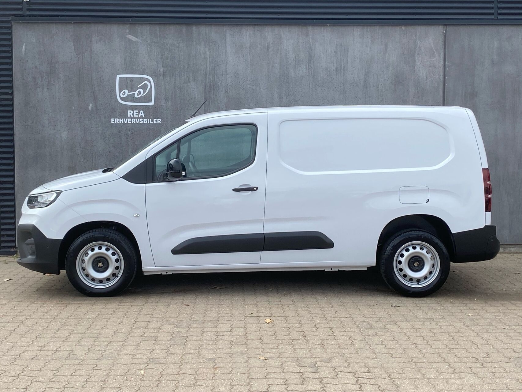 Hvid Fiat Doblò fra 2026
