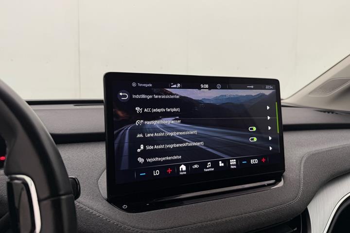 Sølv Skoda Enyaq fra 2021