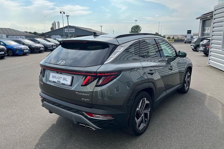 Grå Hyundai Tucson fra 2022