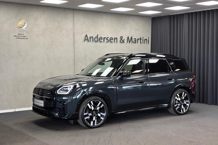 Grå Mini Countryman fra 2025