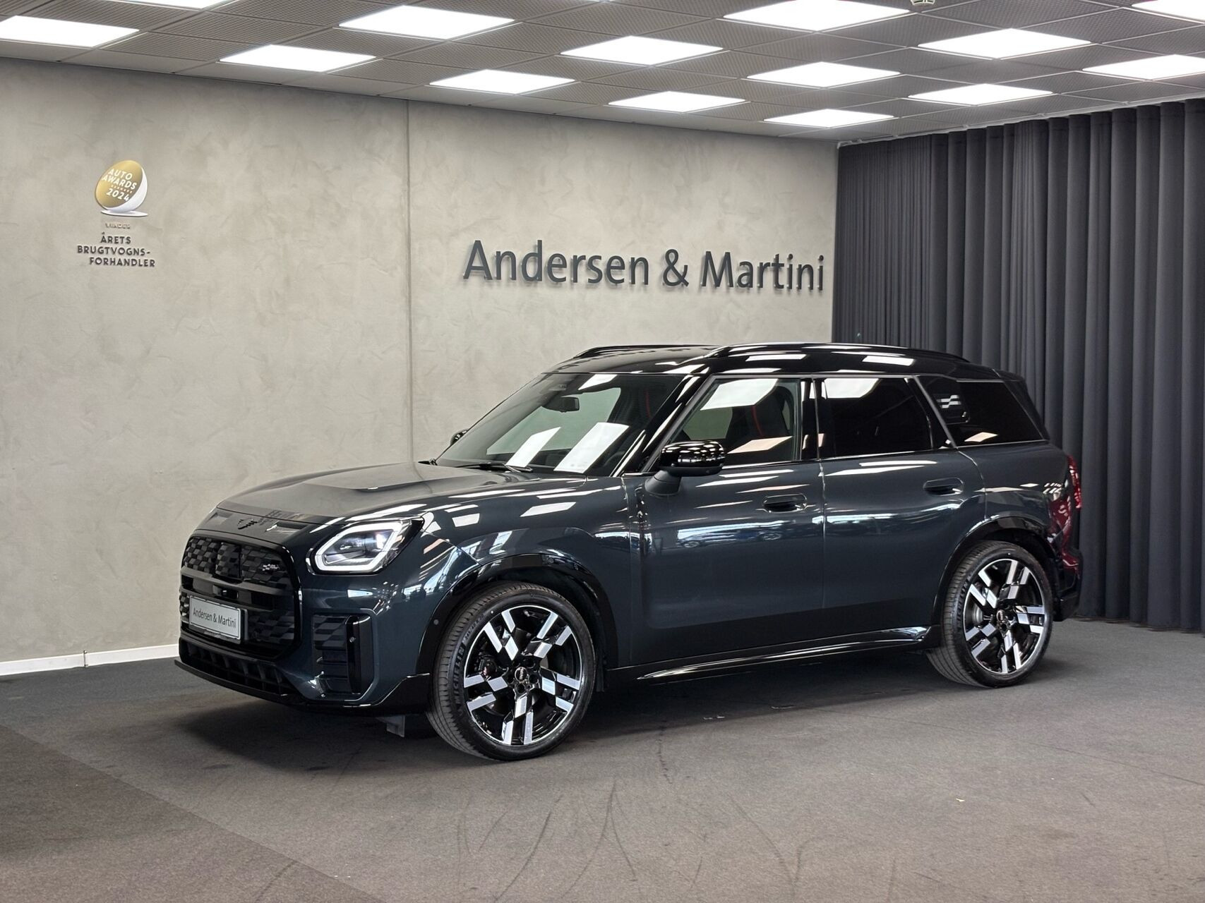 Mini Countryman E EL JCW Trim L 204HK Aut.