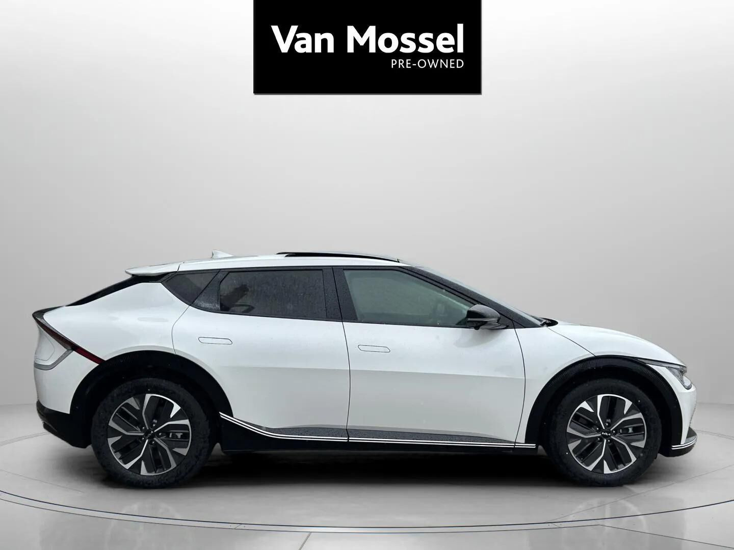 Hvid Kia EV6 fra 2025