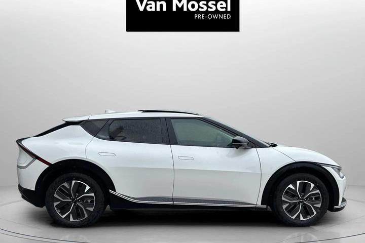Hvid Kia EV6 fra 2025