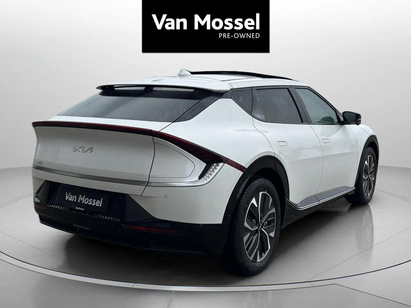 Hvid Kia EV6 fra 2025