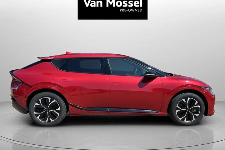 Rød Kia EV6 fra 2025