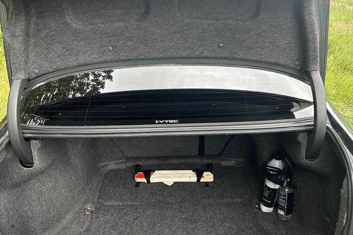 Blå Honda Accord fra 2008