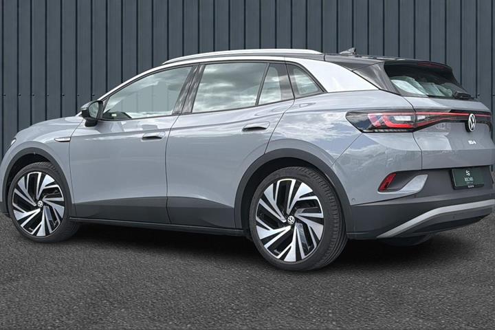 Grå VW ID.4 fra 2023