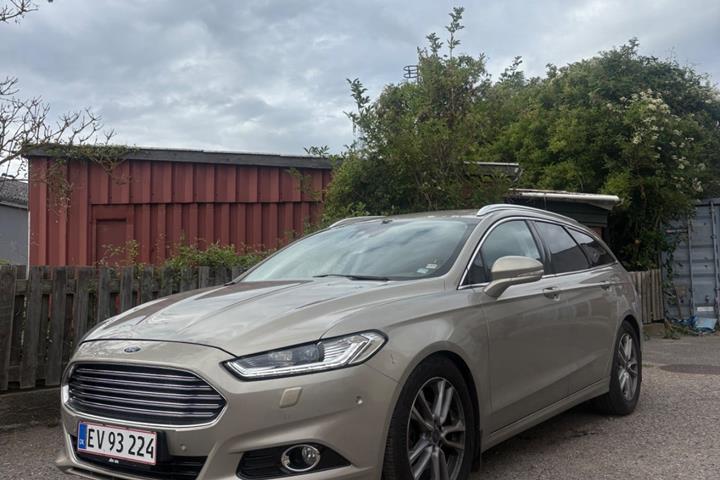 undefined Ford Mondeo fra 2015