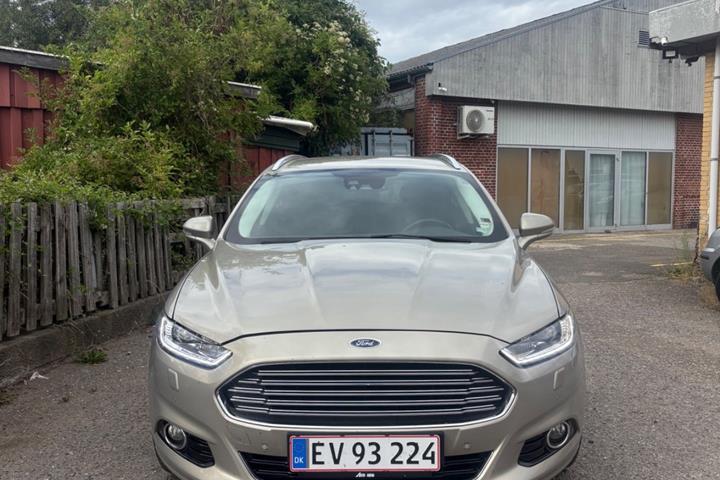 undefined Ford Mondeo fra 2015