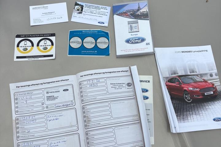 undefined Ford Mondeo fra 2015