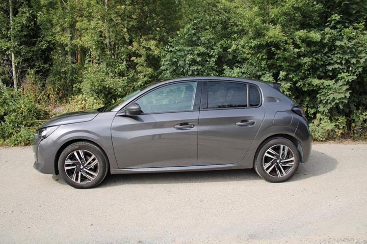 undefined Peugeot 208 fra 2020