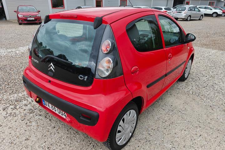Gul Citroën C1 fra 2011