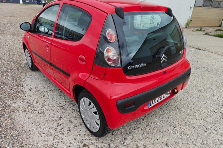 Gul Citroën C1 fra 2011